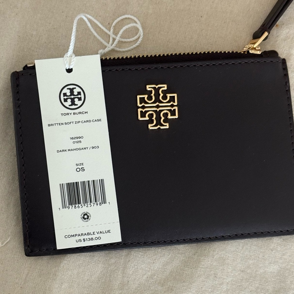 NWT TORY BURCH BRITTEN SOFT ZIP CARD CASE DARK MAHOGANY - Picture 2 of 6